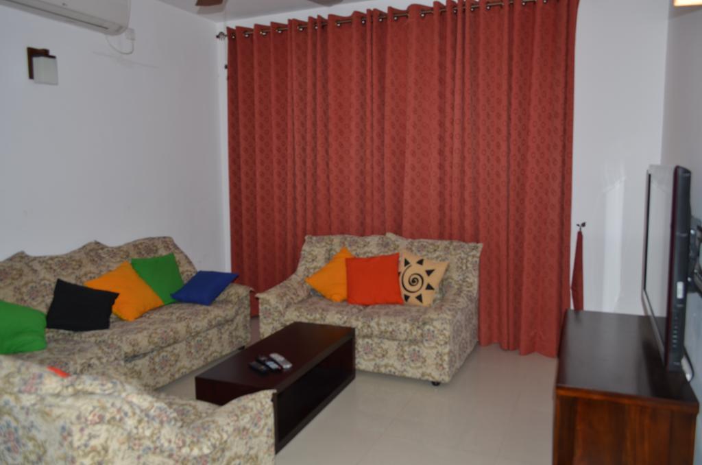 Zain Apartments Colombo Room photo